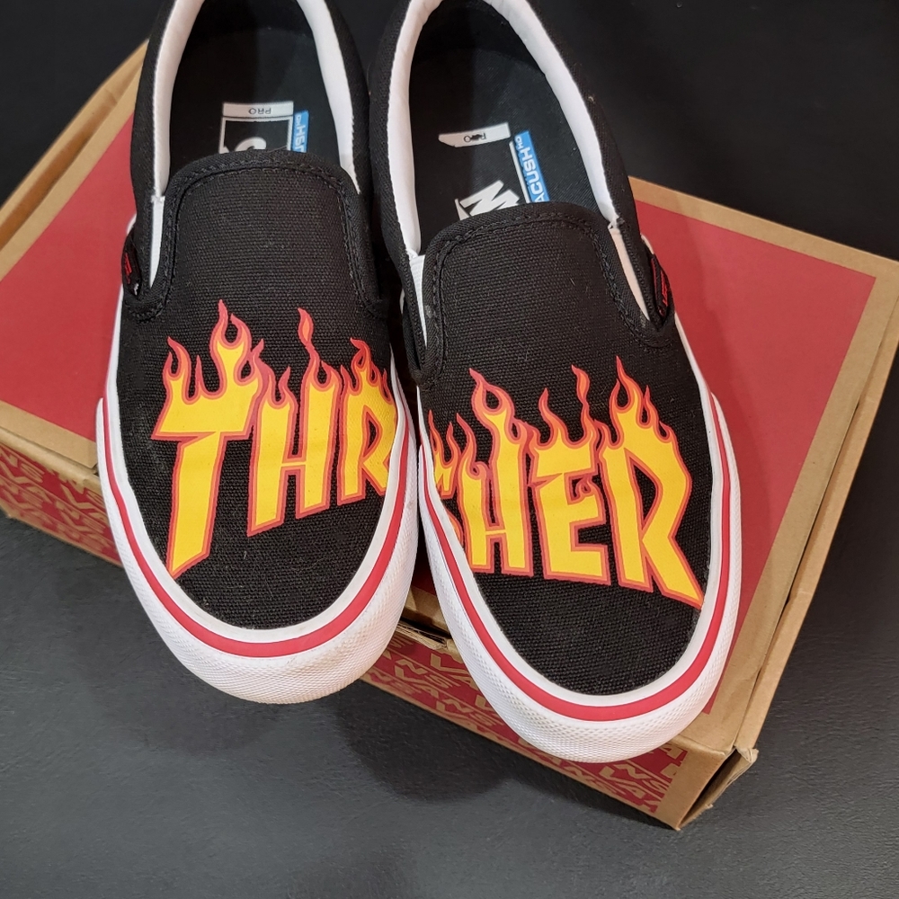 Vans - Picture 9 of 10